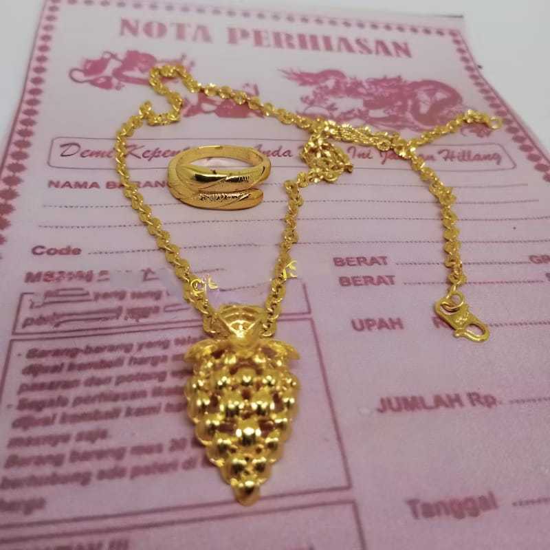 Kalung wanita rantai medan liontin anggur free cincin ular gold