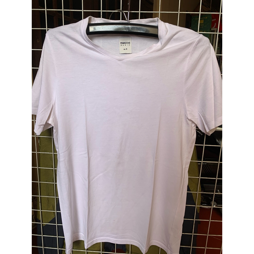 Manzone Basic T-Shirt V-Neck Pria Putih - Kaos Katun Polos
