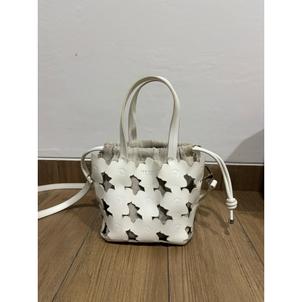 Ted Baker Bucket Sling Bag | Preloved