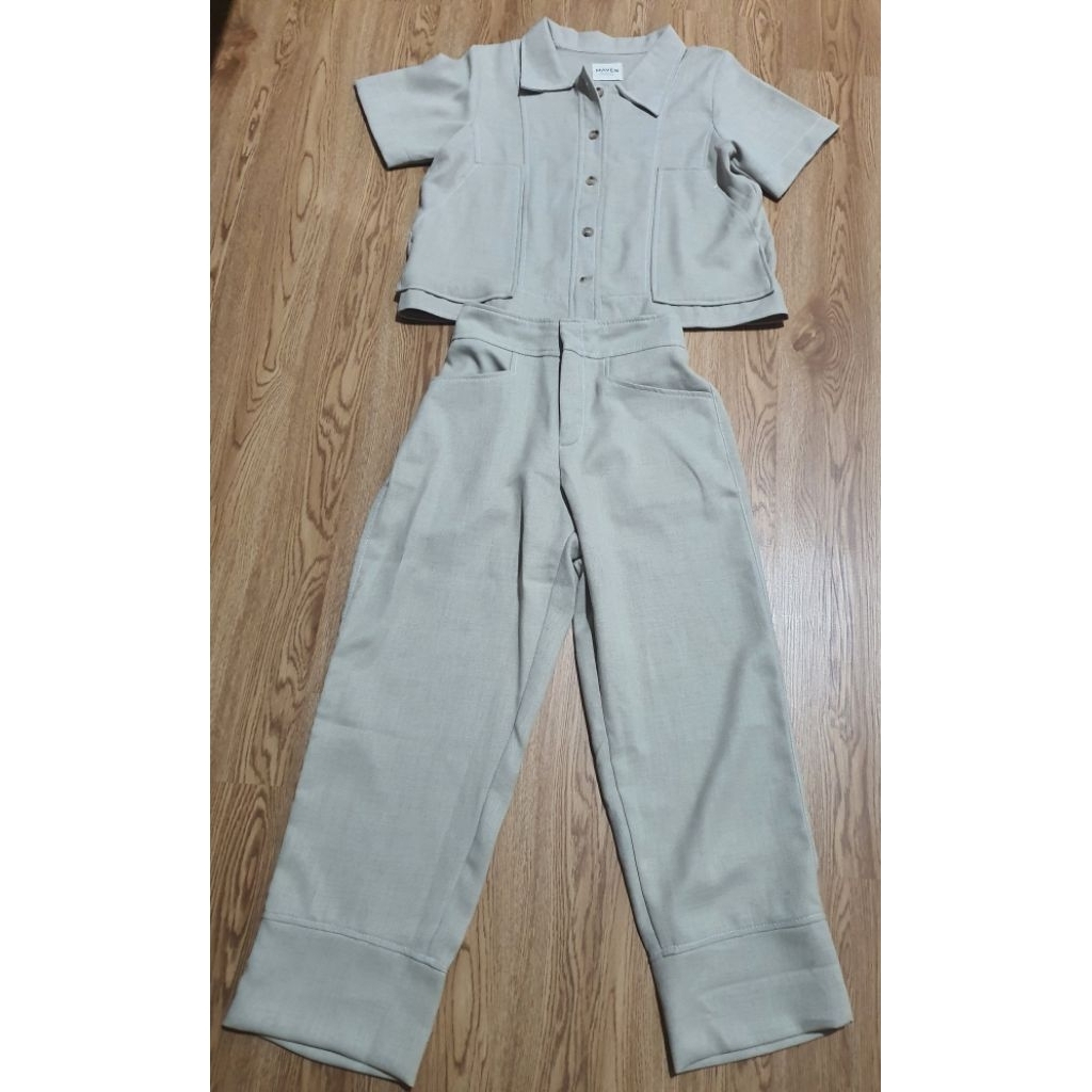 Preloved Maven Set Hera Palais in Buttersage