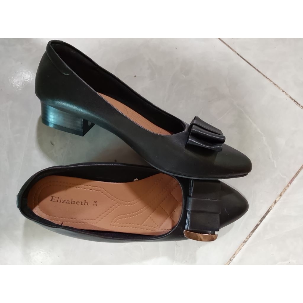 SEPATU KERJA ELIZABETH