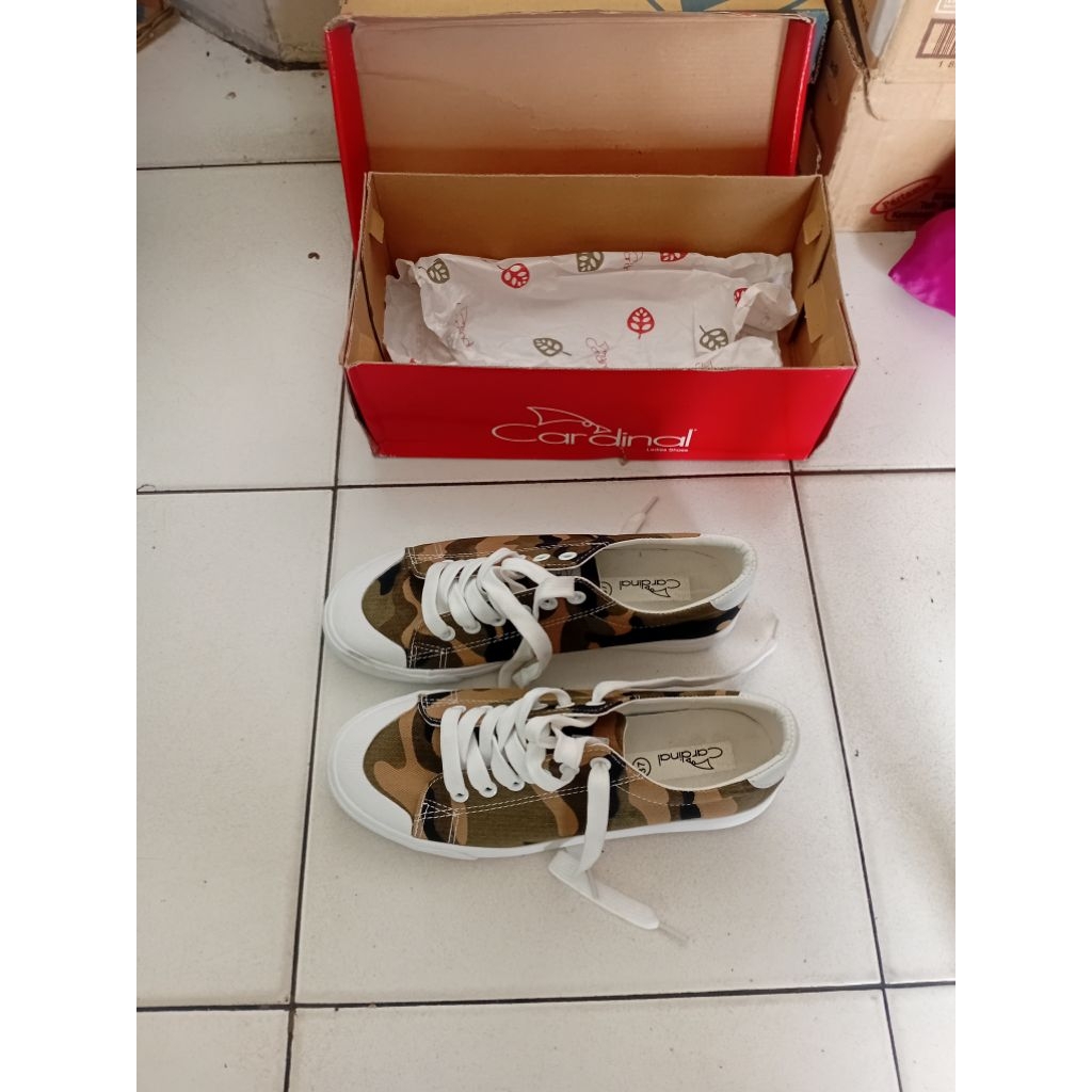 sepatu cardinal