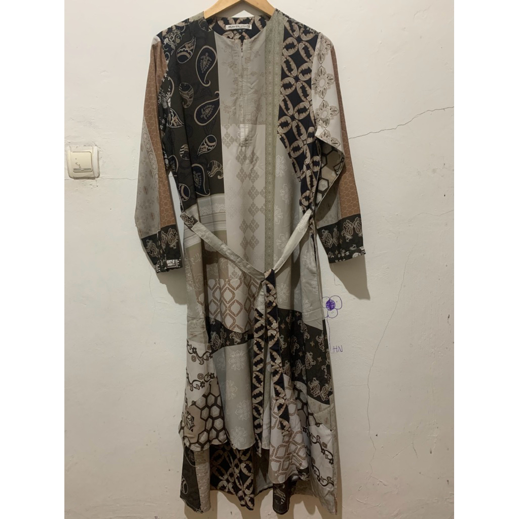 Dress Ruffle Heaven Lights (Preloved)