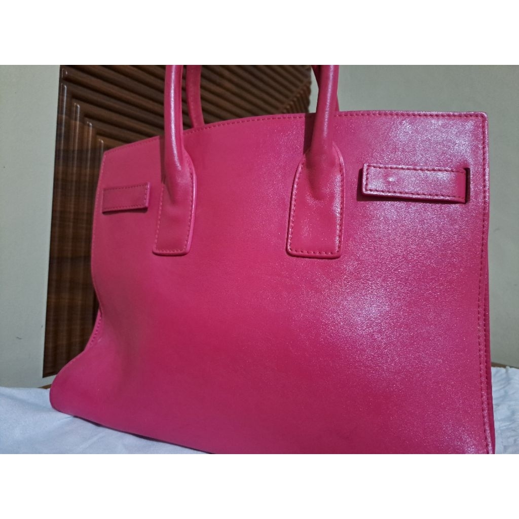 tas ysl saint laurent sac de jour merah muda