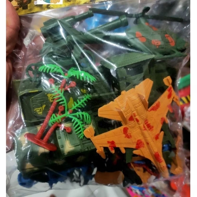 Mainan Pesawat Tentara / Mainan Figur Tentara/ Mainan Military [Dadi Duwit]
