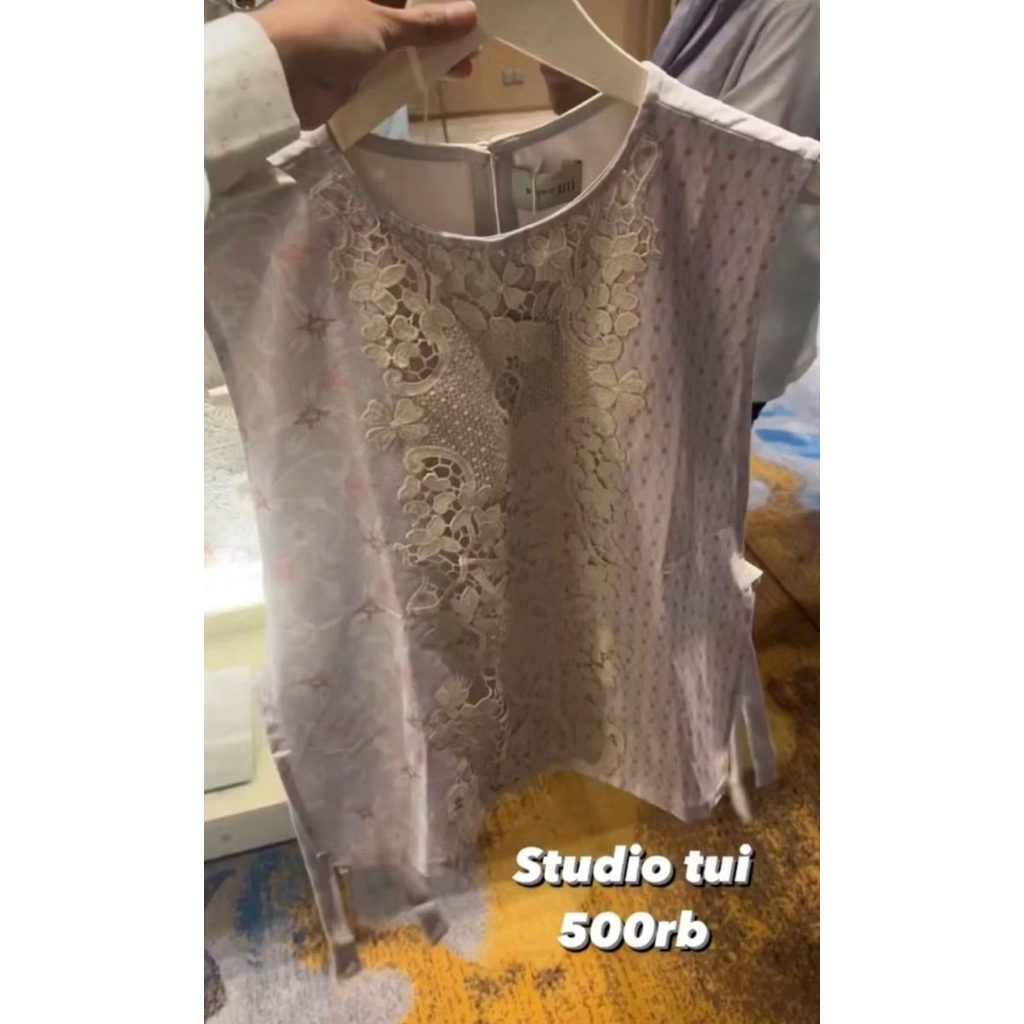 Preloved Studio Tui - Eugenia Vest