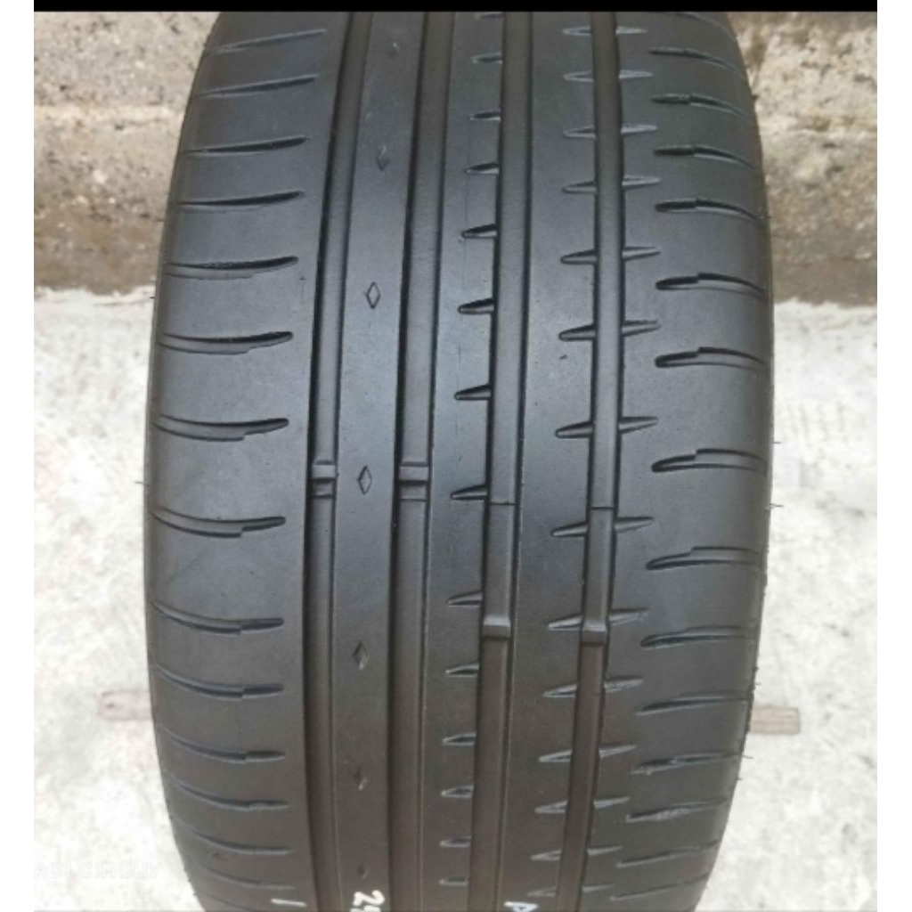 ban mobil ring 265/35 19