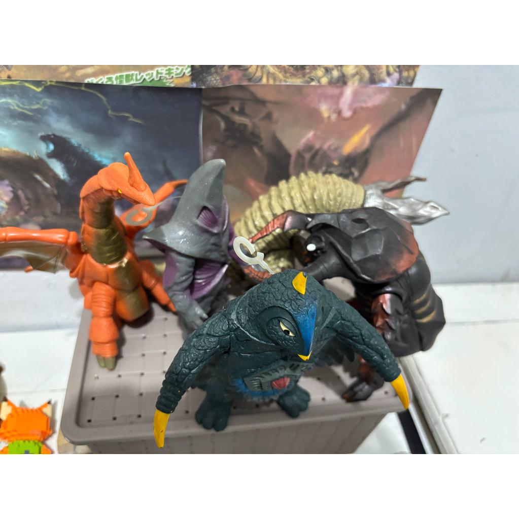 kaiju monster ultraman bandai original