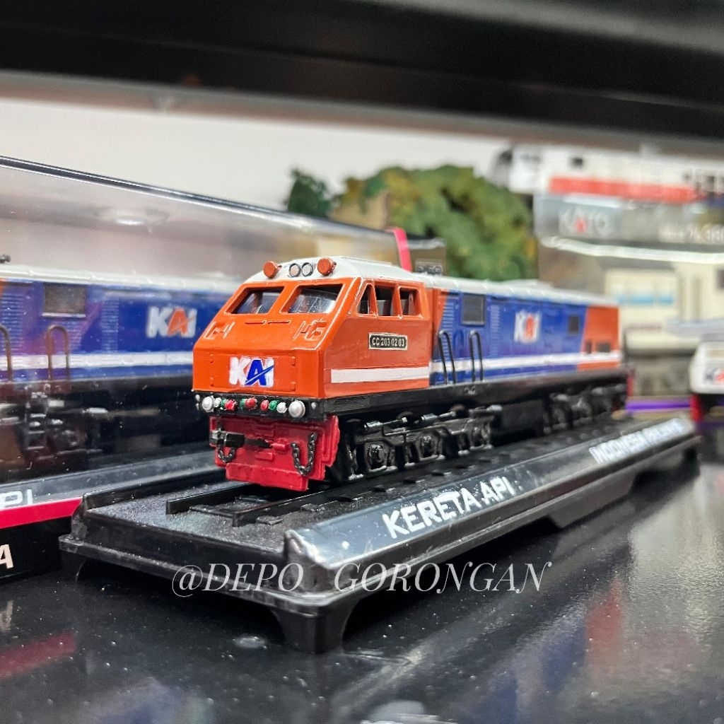 [AGUNGCRAFT - CC 201 129R] MINIATUR KERETA API INDONESIA SKALA 1:87 LOKAL