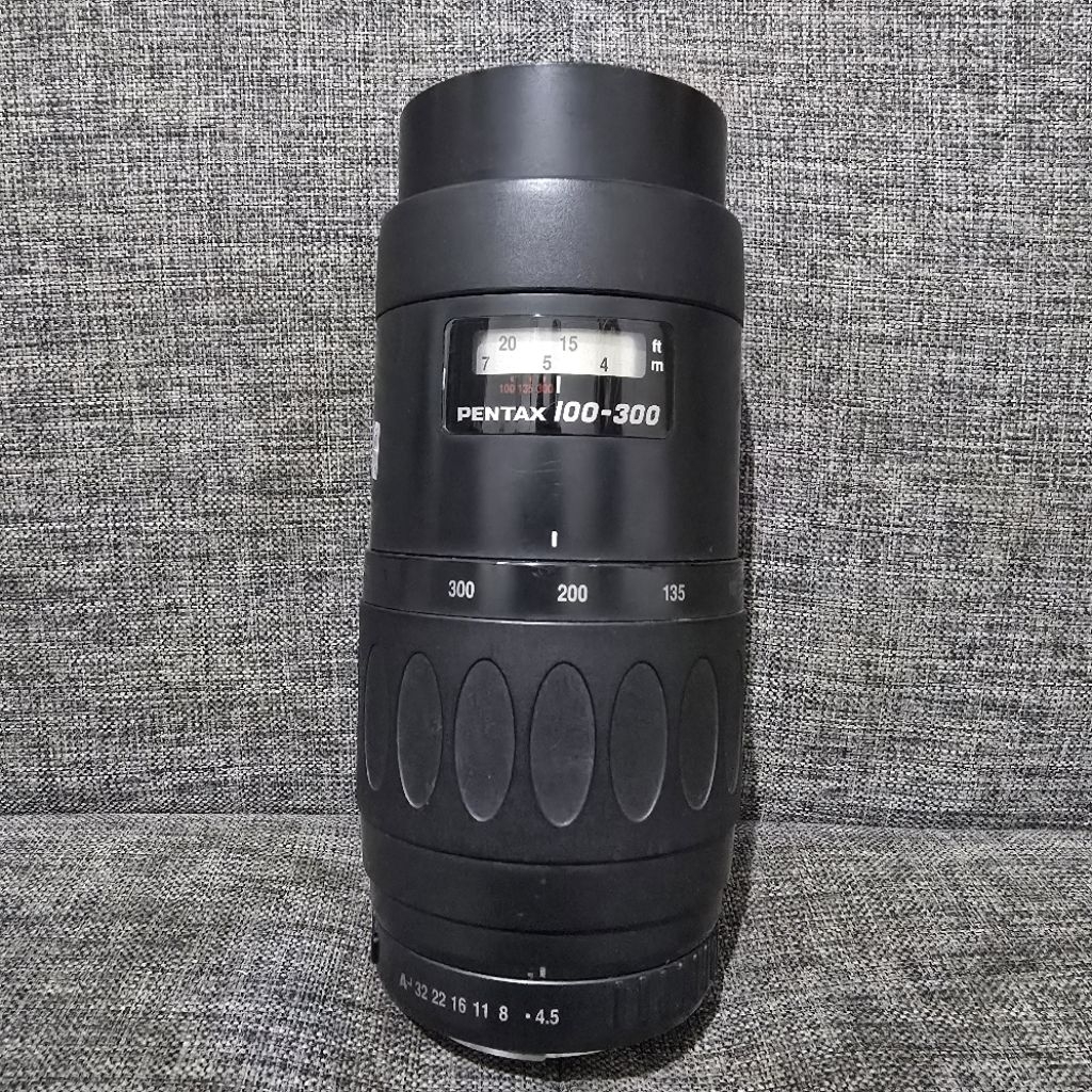 lensa zoom SMC Pentax-F 4.5-5.6 100-300mm