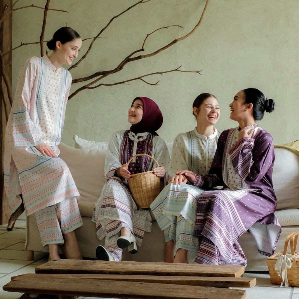 LUNIA SET CELANA / ATASAN CELANA / ONE SET CELANA / ONE SET RAYA