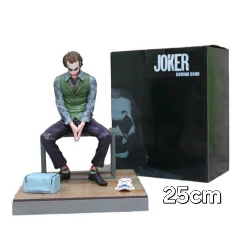 Action Figure DC Joker Heath Ledger Duduk Kursi Topeng PVC High Quality