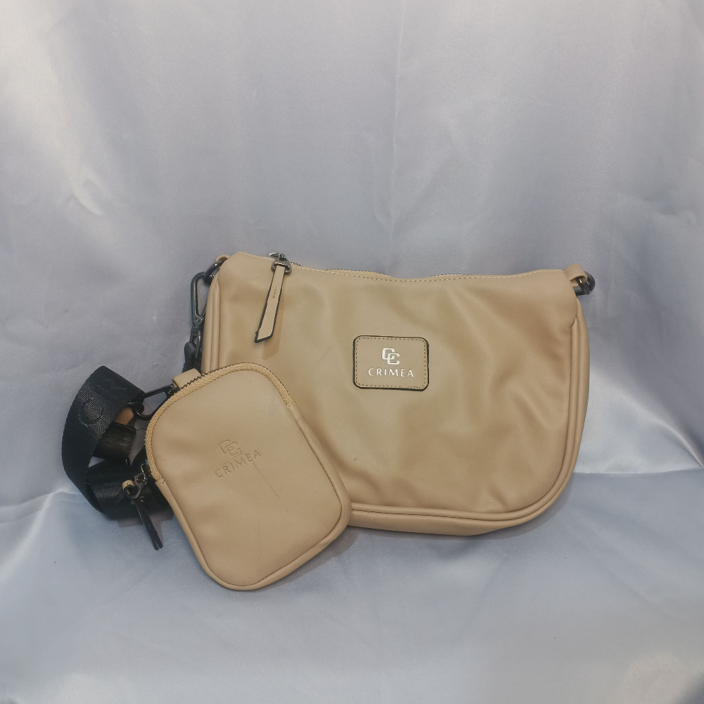 Defect / Reject Sales - Tas Crimea - Tas Selempang Wanita Kulit K3305  Desain Wanita