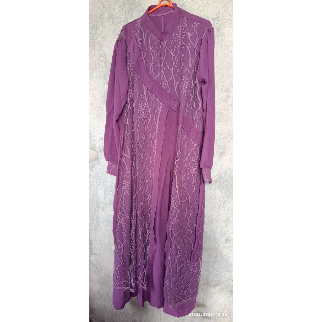 GAMIS KONDANGAN WARNA UNGU KEEMASAN - DESAIN BROKAT EKSKLUSIF