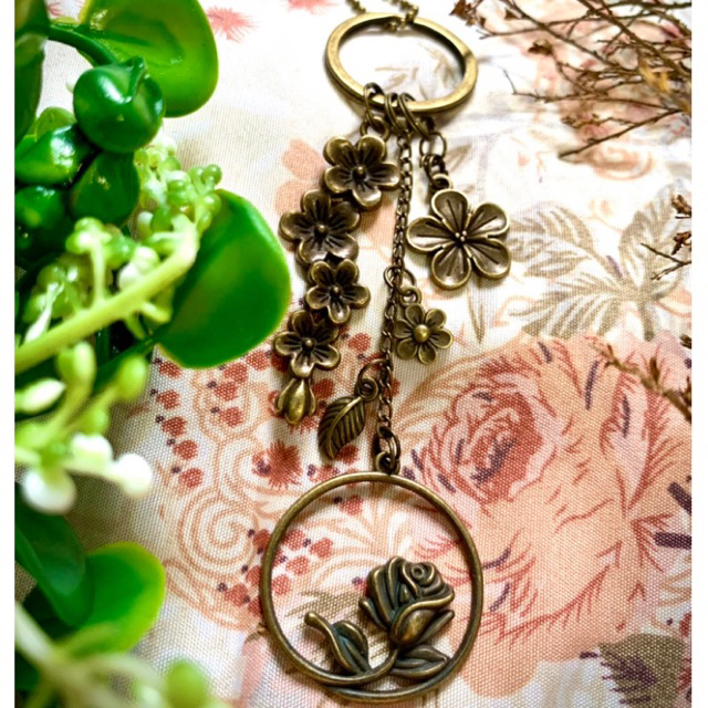 Bag Charm / Gantungan Kunci / Ganci Vintage Antik Coach Tearose Besi Bakar ATG Keychain COC Mawar