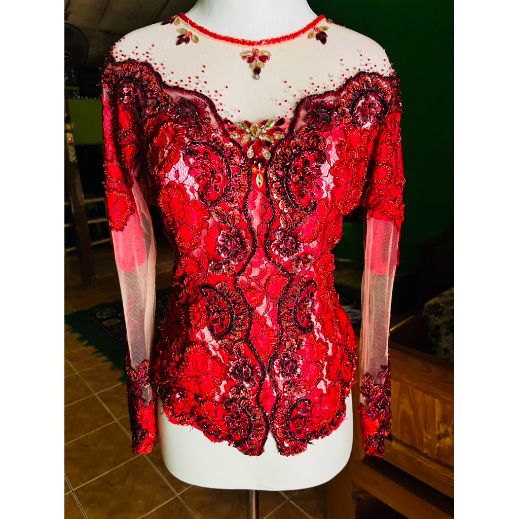 kebaya brokat wanita full payet jpg preloved