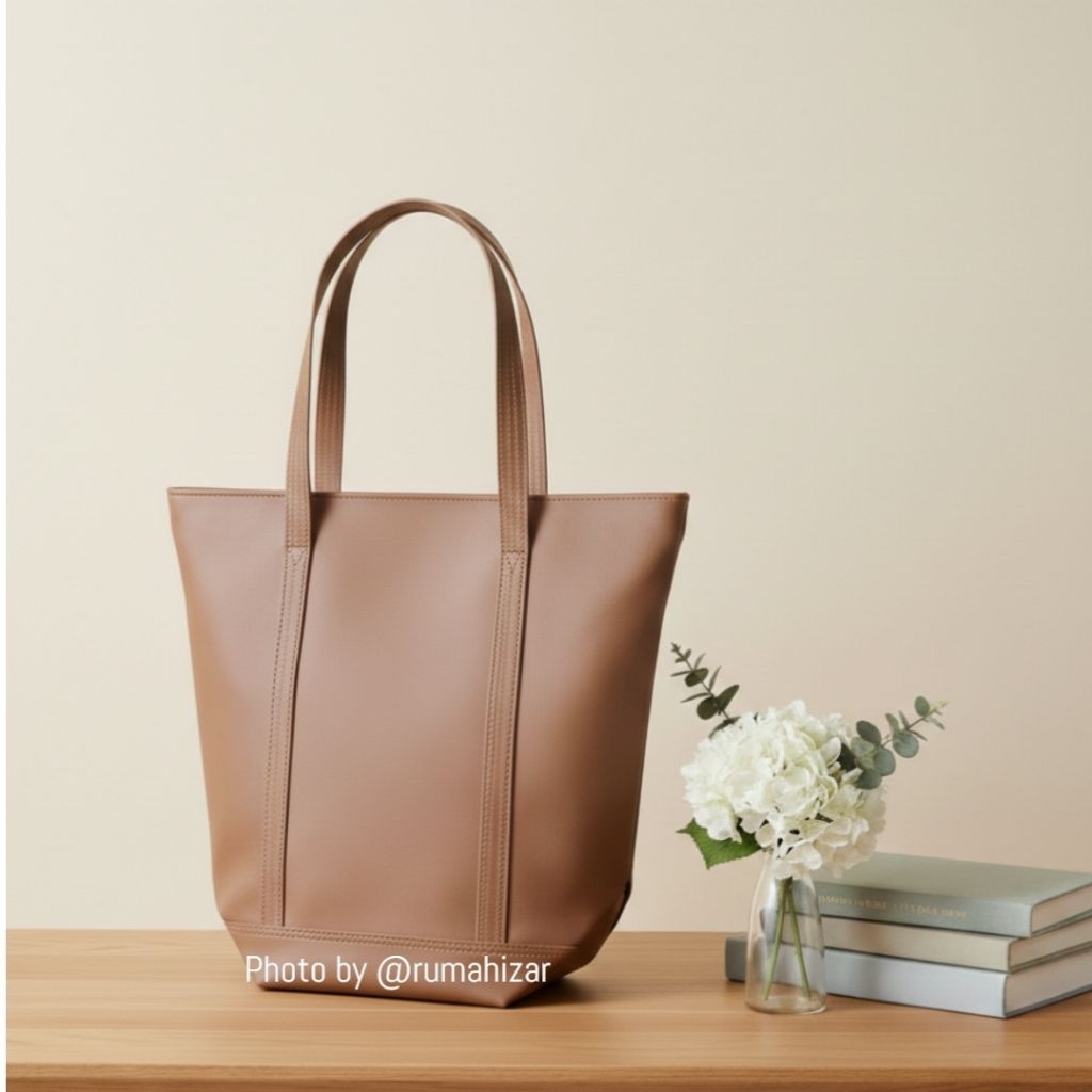CLOE Tas Tote Wanita Kapasitas Besar Muat Laptop Bahan Colombo Premium Pake Resleting Stylish & Eleg
