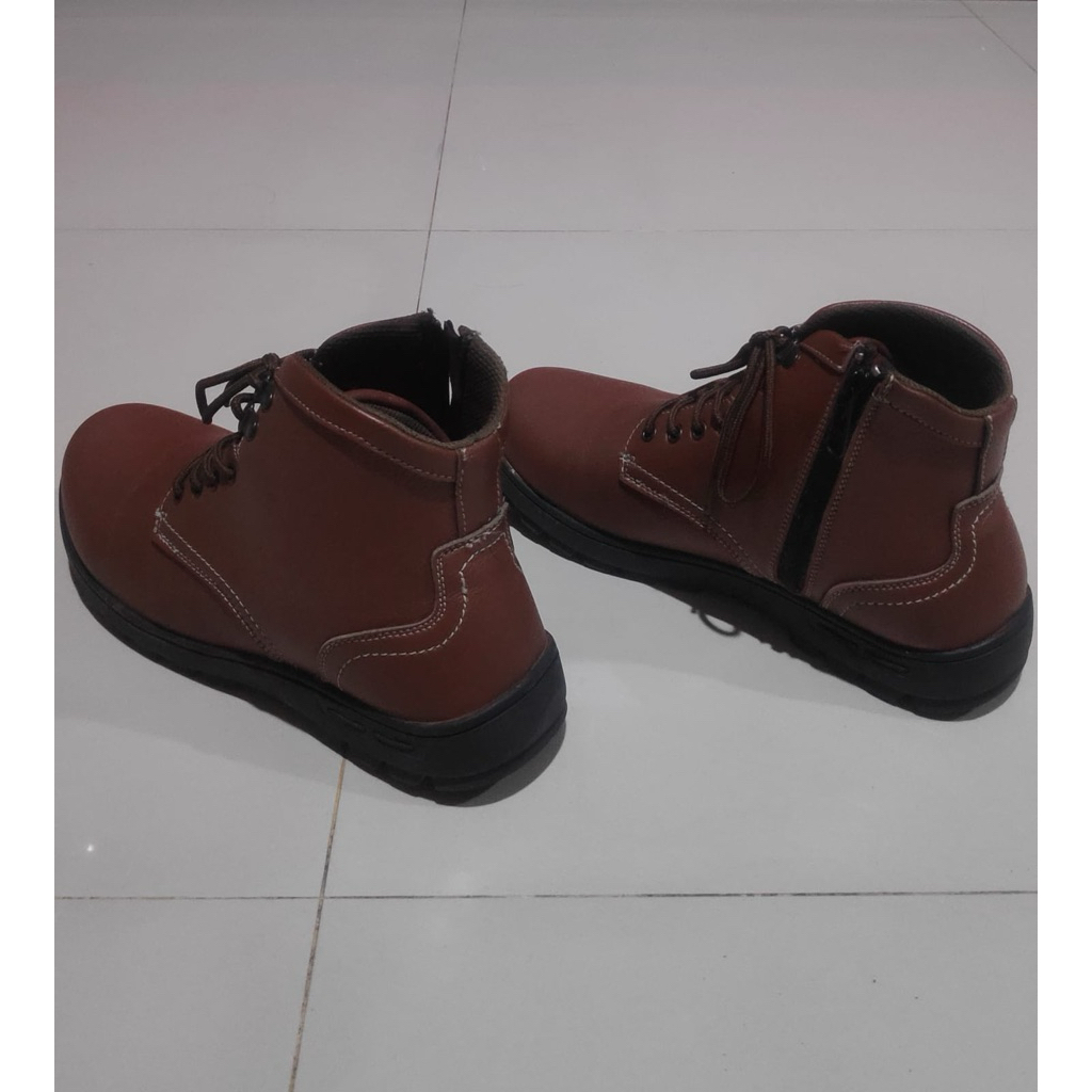 Sepatu Pria Boots Fladeo Casual Zipper Samping