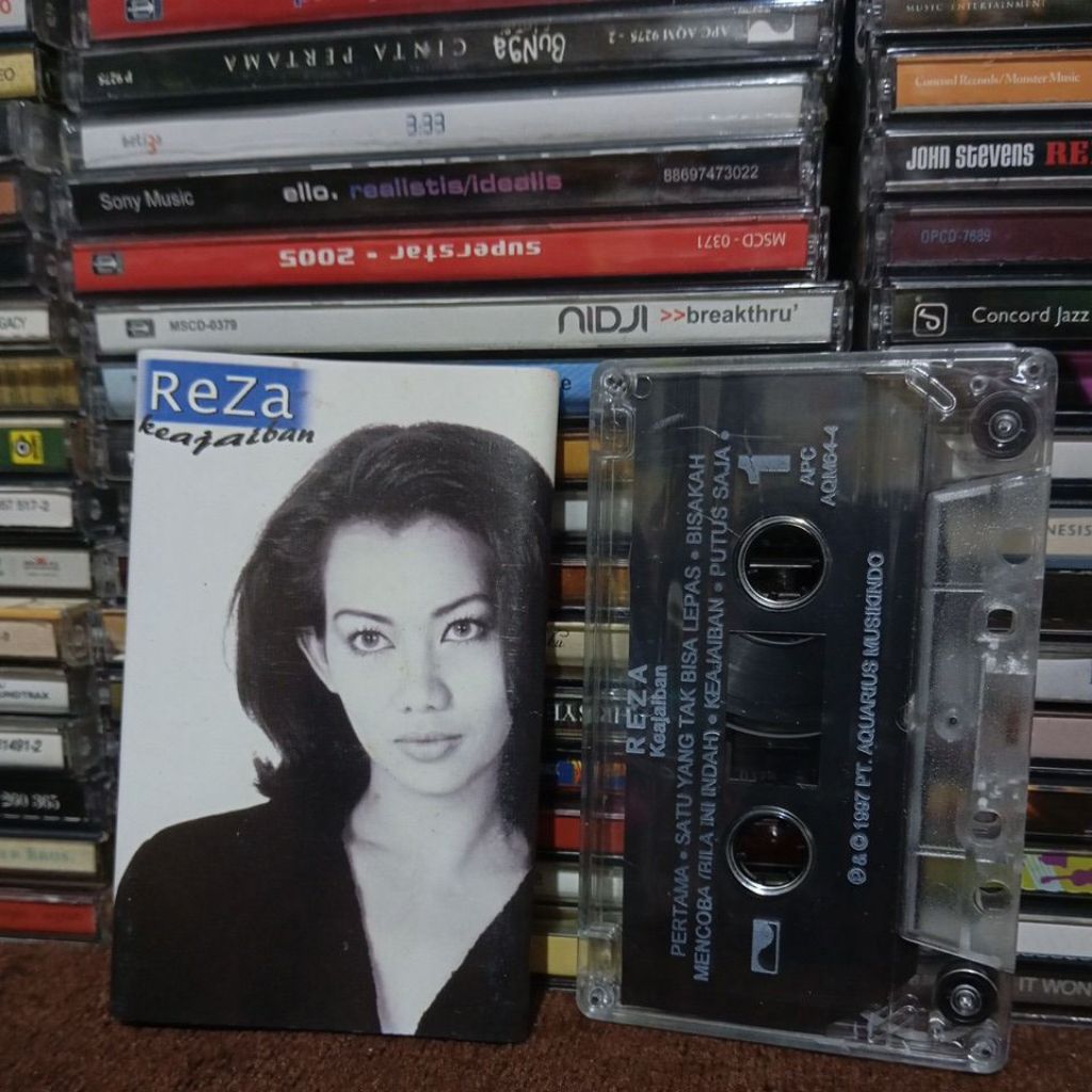 kaset pita Reza keajaiban