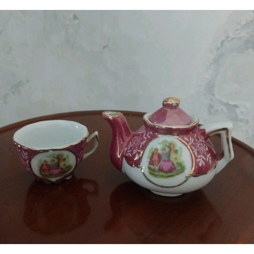 Pajangan Miniatur Teko Teh Teaset Kuno Keramik Jadul Motif Eropa