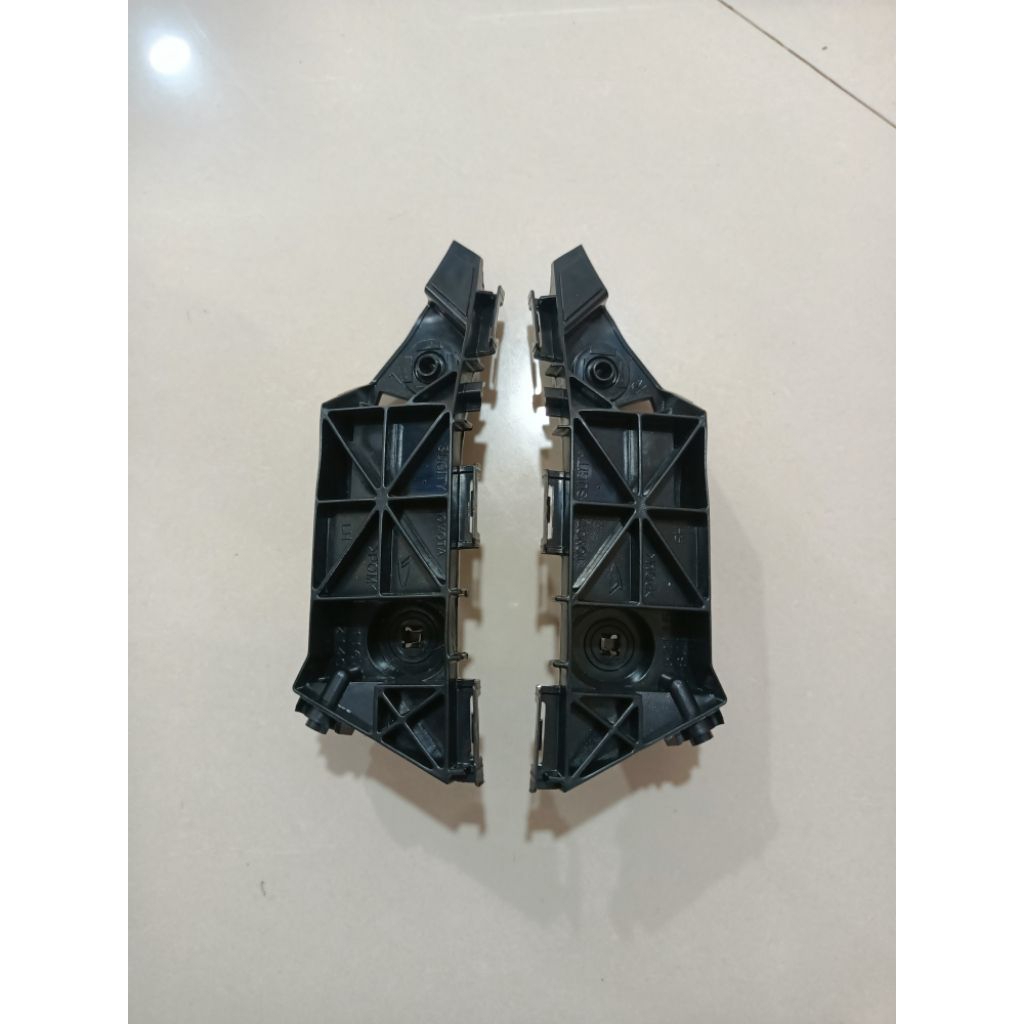 BREKET BEMPER DEPAN AVANZA XENIA 2012-2015 ORIGINAL 