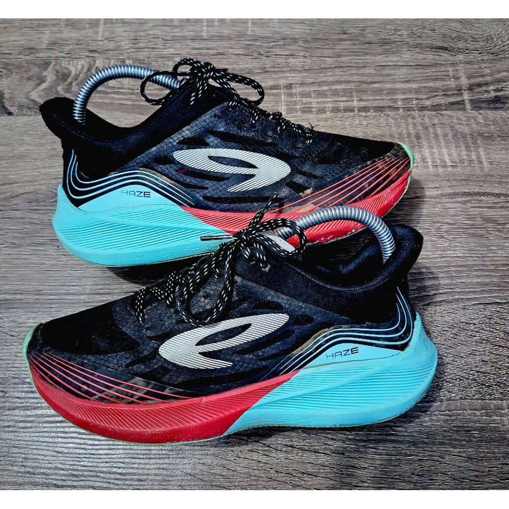 Sepatu 910 Nineten haze vision 1.0 second/bekas/Pre Loved