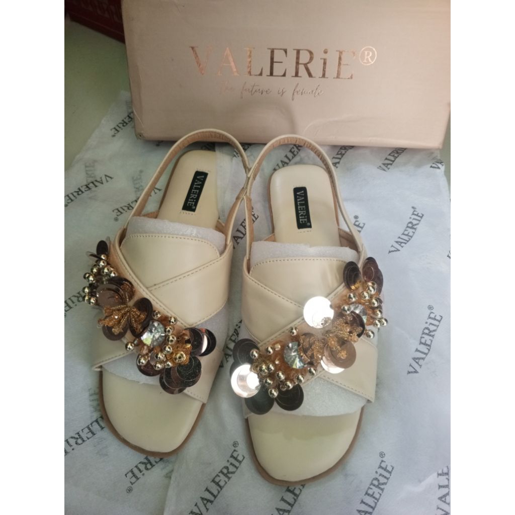 Valerie Shoes MARIGOLD VALERIE