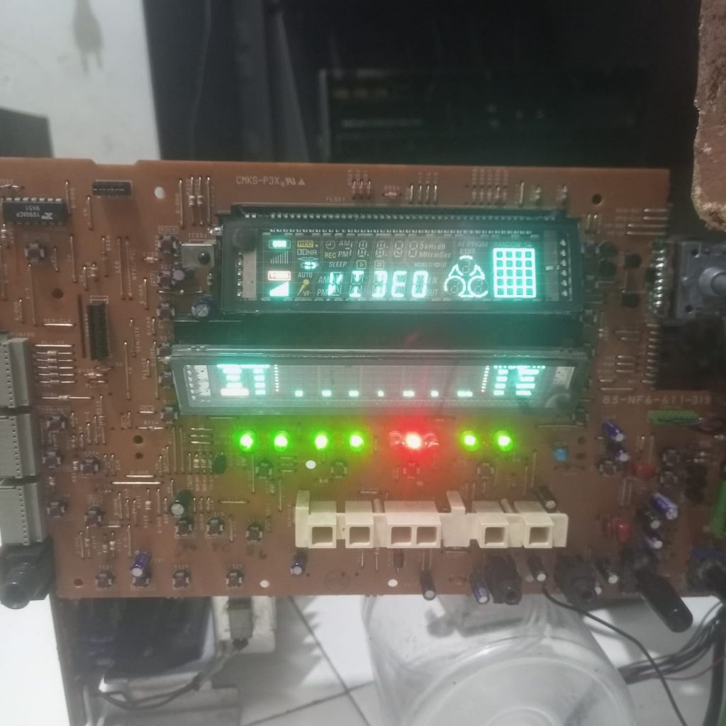 TANPA TRAFO, MESIN COMPO AIWA CABUTAN BEKAS NSX--999 MINUS DAN HARUS SERVIS