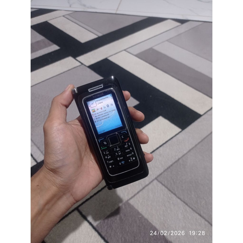 nokia e90