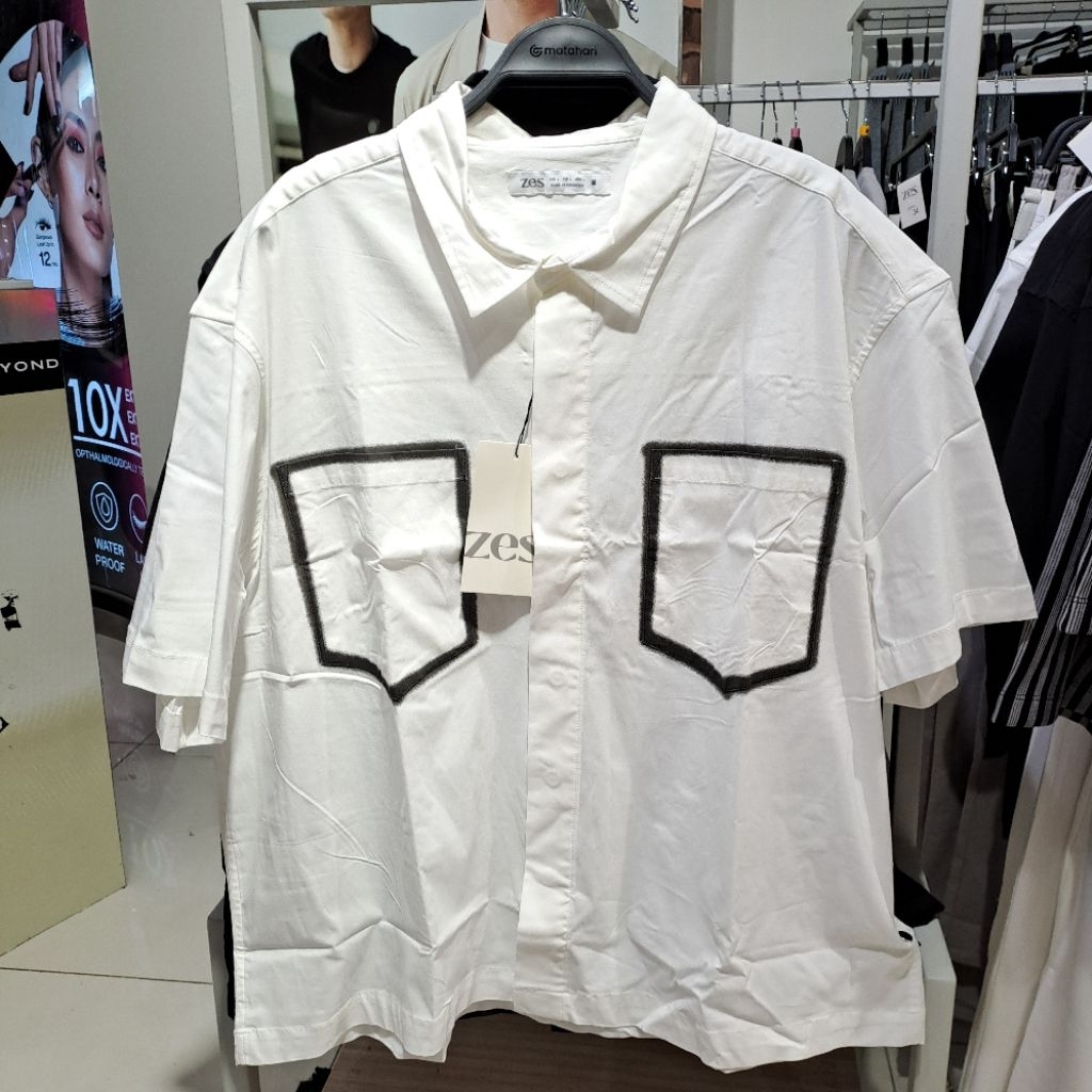 zes kemeja pria lengan pendek