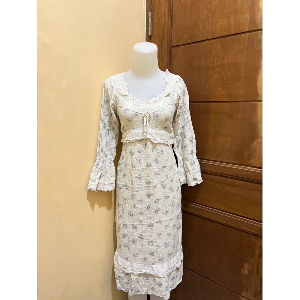 Vintage Dress / Dress Cottage