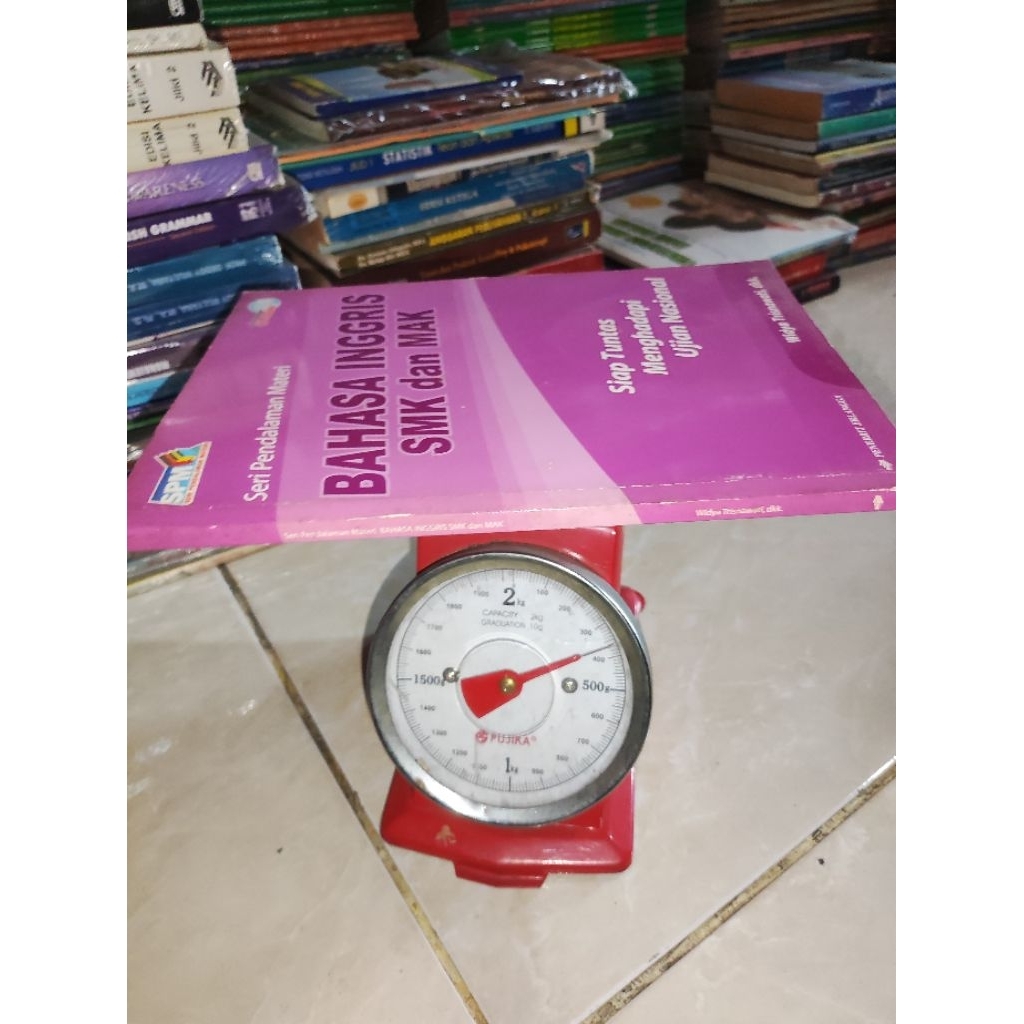 BUKU SPM BAHASA INGGRIS UNTUK SMK DAN MAK