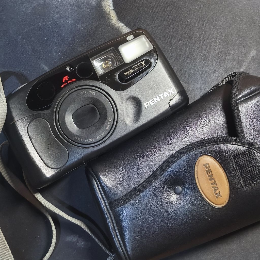 Kamera Analog Film Pentax Zoom 60x (bonus film)