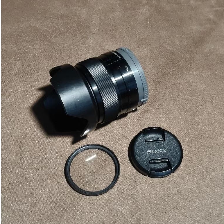 Lensa Sony 35mm F 1.8 OSS Second Istimewa Murmer