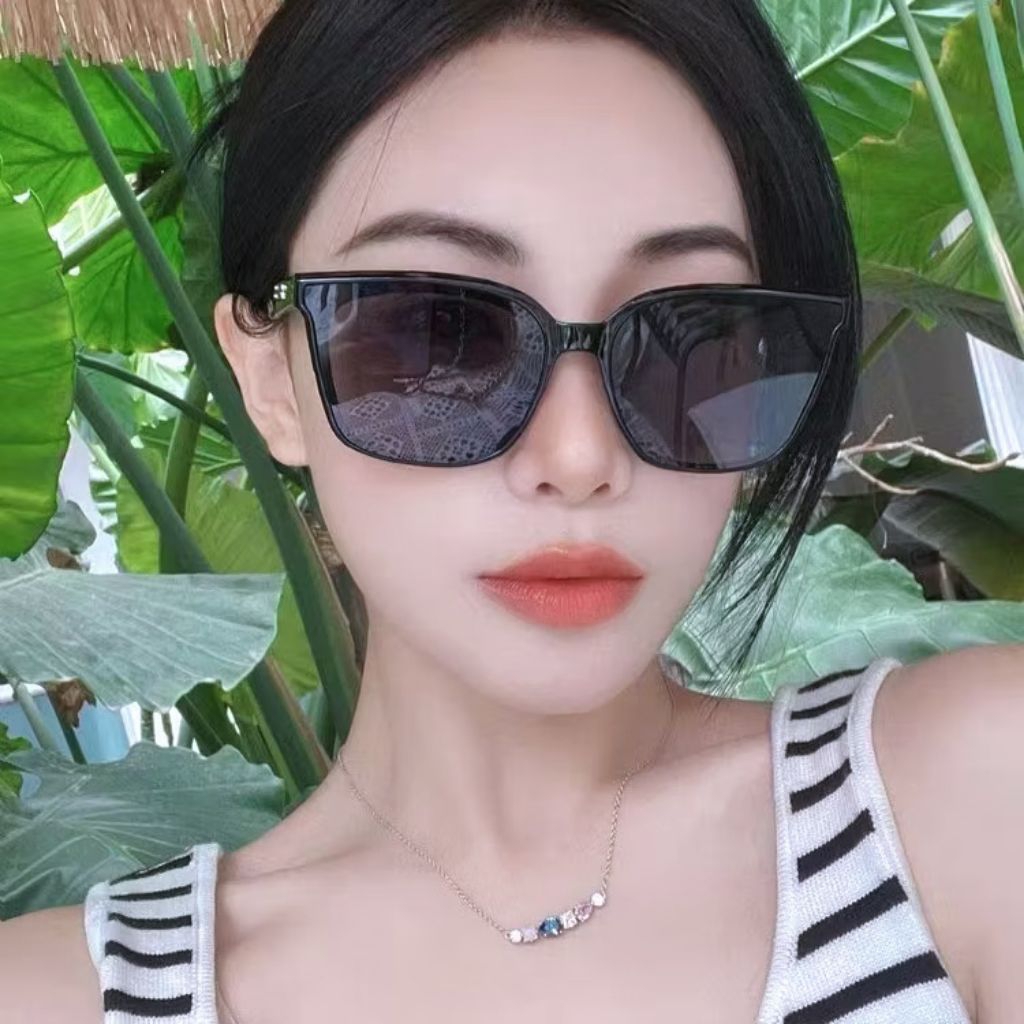 Kacamata Hitam Wanita Fashion kacamata Wanita Anti UV