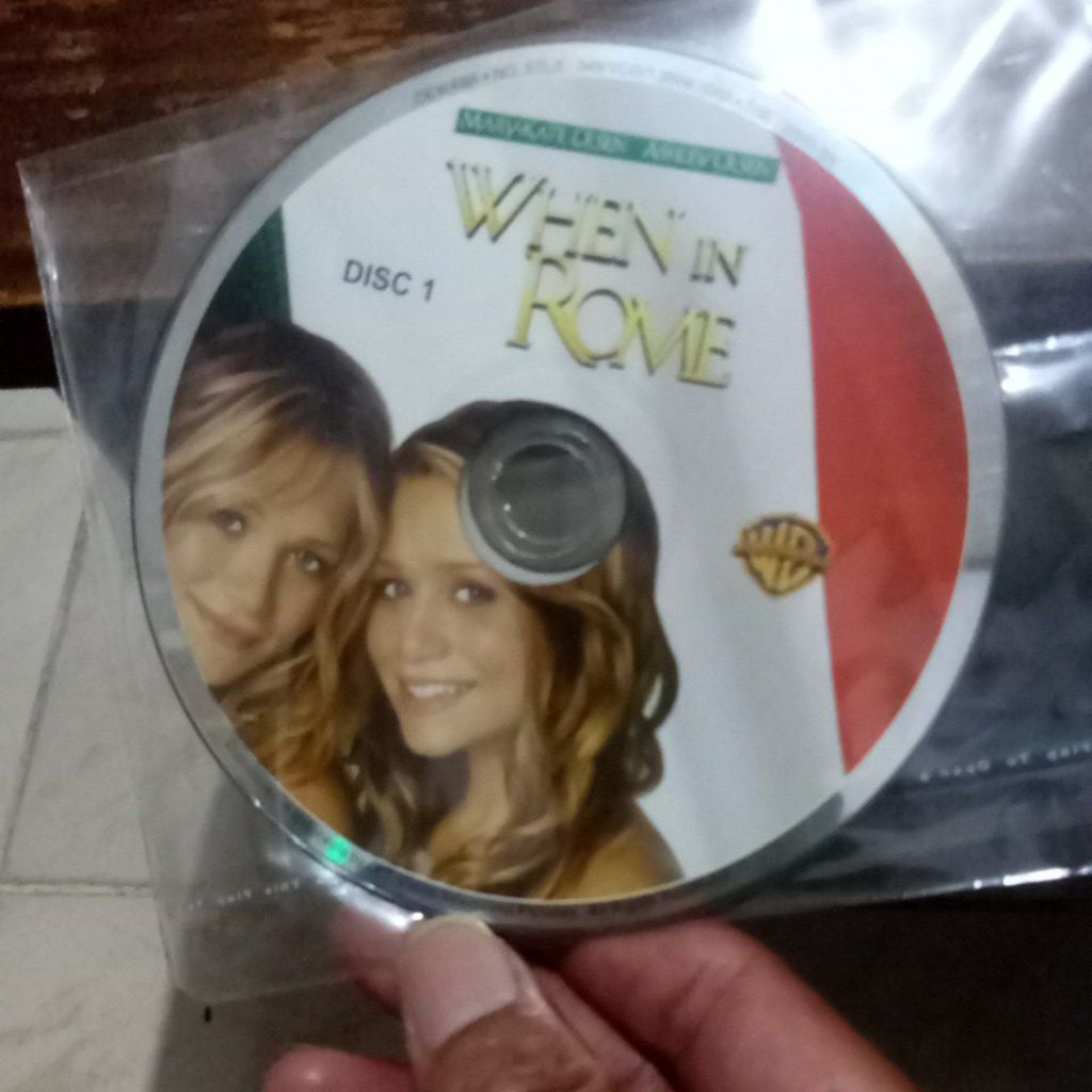 vcd barat Mary Kate olsen&Ashley olsen no cover ori