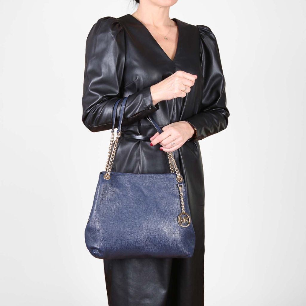 MK Jet Set Medium chain Shoulder bag