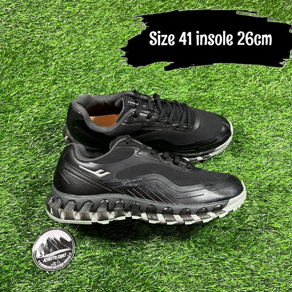 Sepatu Outdoor Gunung Hiking Prospecs Size 41