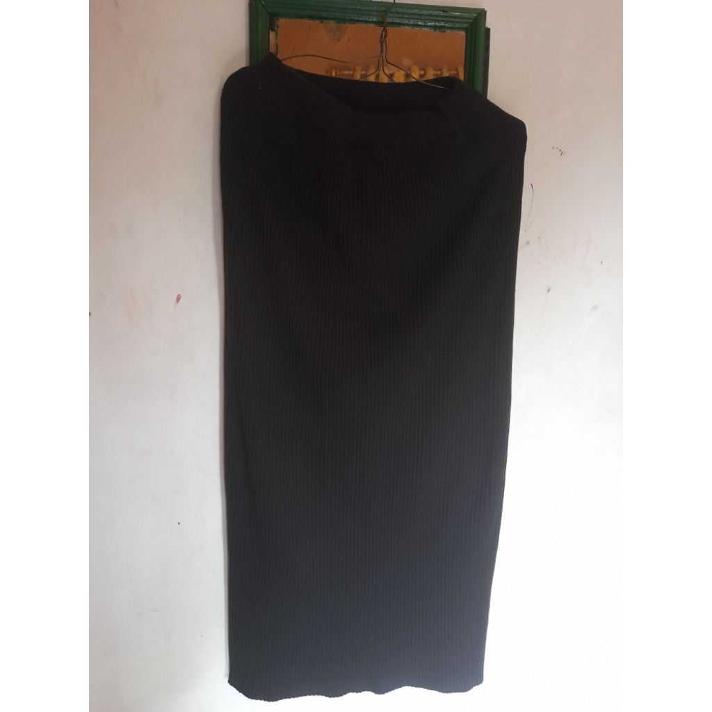 preloved rok span