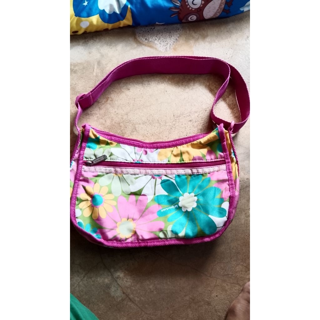 Sling Lesportsac preloved