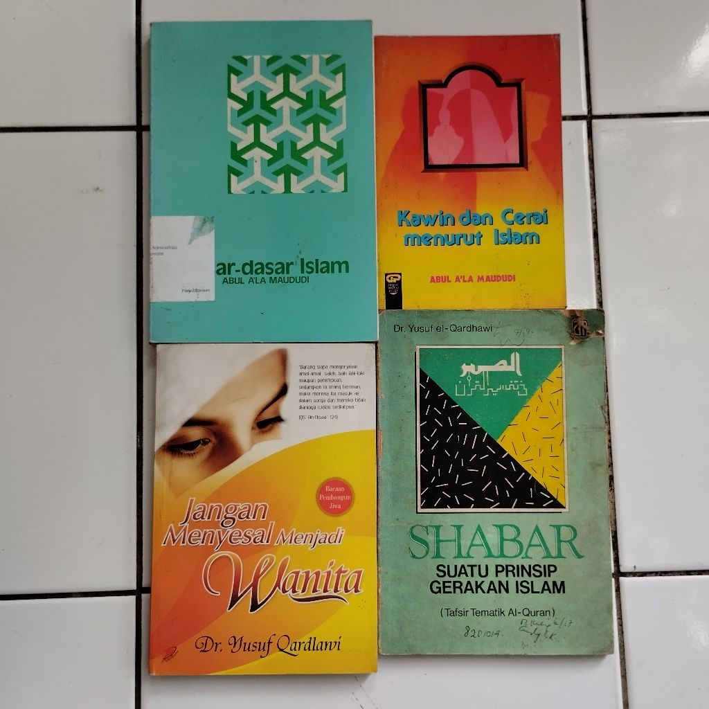 Buku Islam Dasar-Dasar Islam Abul A'la Maududi - Kawin dan Cerai Menurut Islam - Jangan Pernah Menye