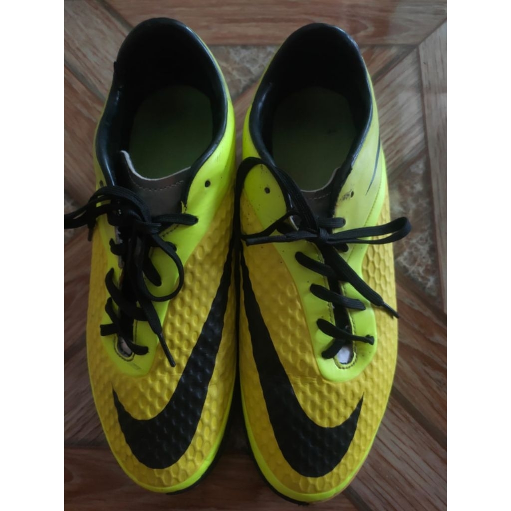 Sepatu Futsal Second Nike Hypervenom Phelon LC  Kuning