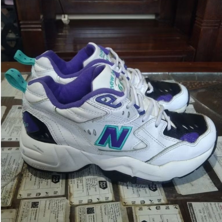 NB seri 608 _ size 37 insole 235