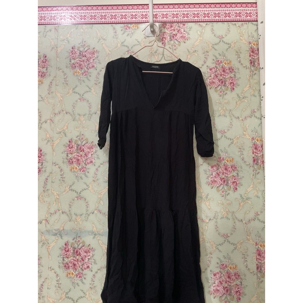 Preloved Gamis Anak Perempuan Remaja Polos Warna Hitam
