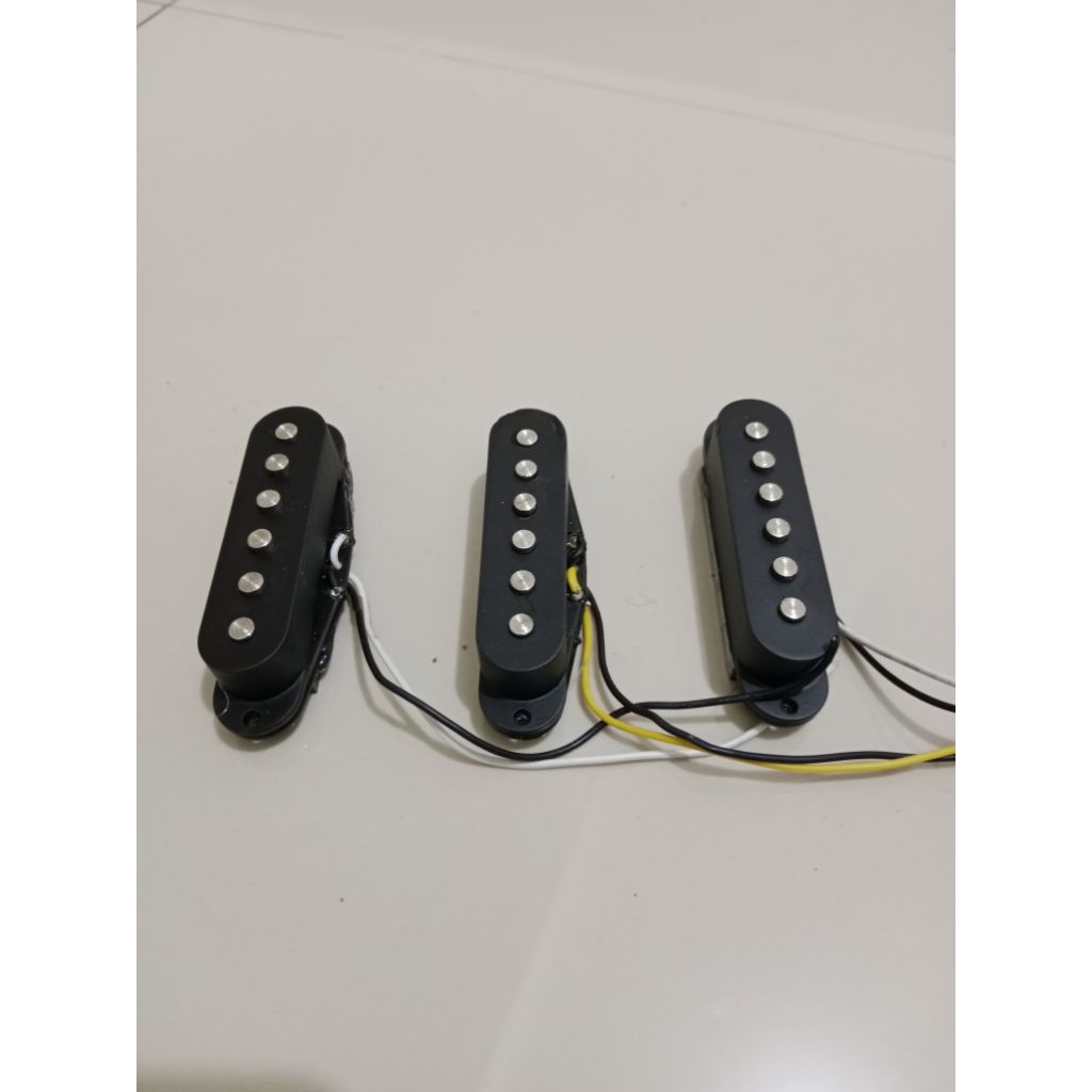 Pickup Single Coil PTP Ceramic Magnet SSS Hitam Original