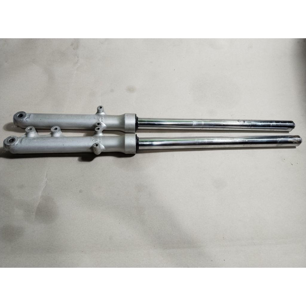 shock depan Suzuki Thunder 125 ori copotan motor
