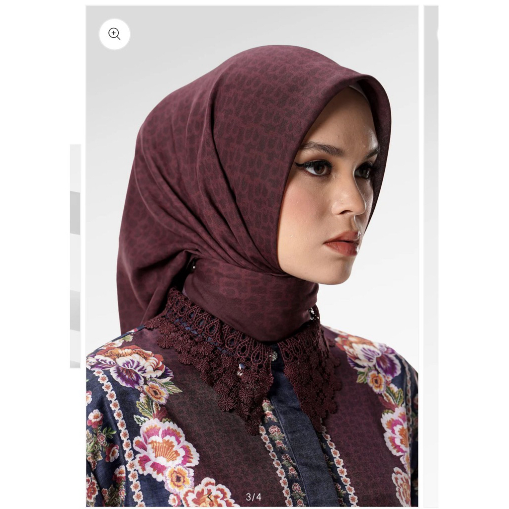 SIGNATURE MONOGRAM SCARF BENANG JARUM(110x110)