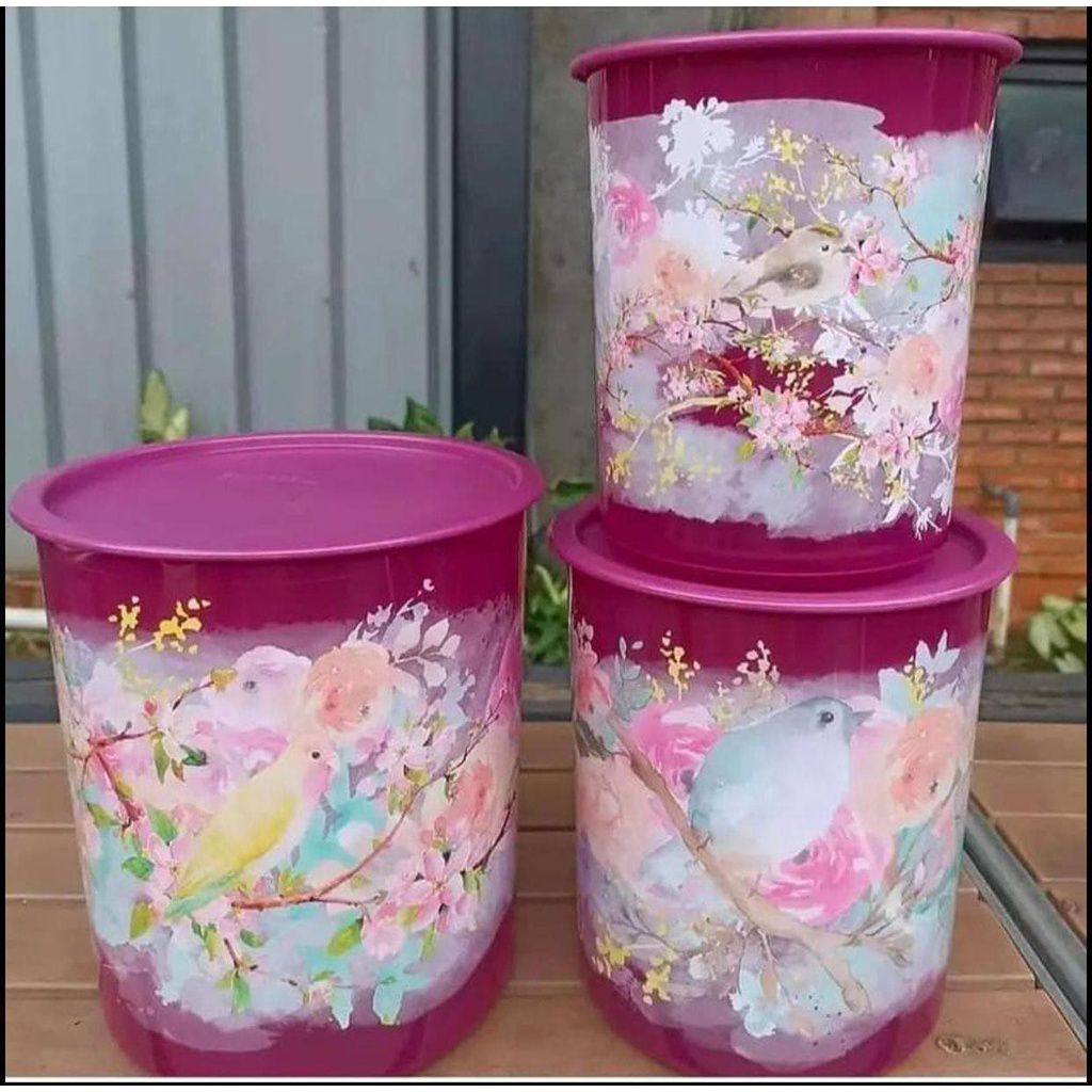 Tupperware malay shabby chic canister set 3pcs