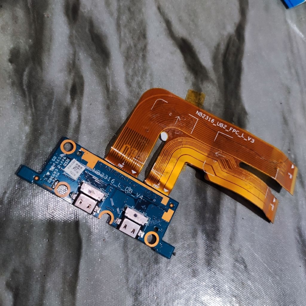 Port USB port usb Original laptop Lenovo yoga duet 7137-131 ML05