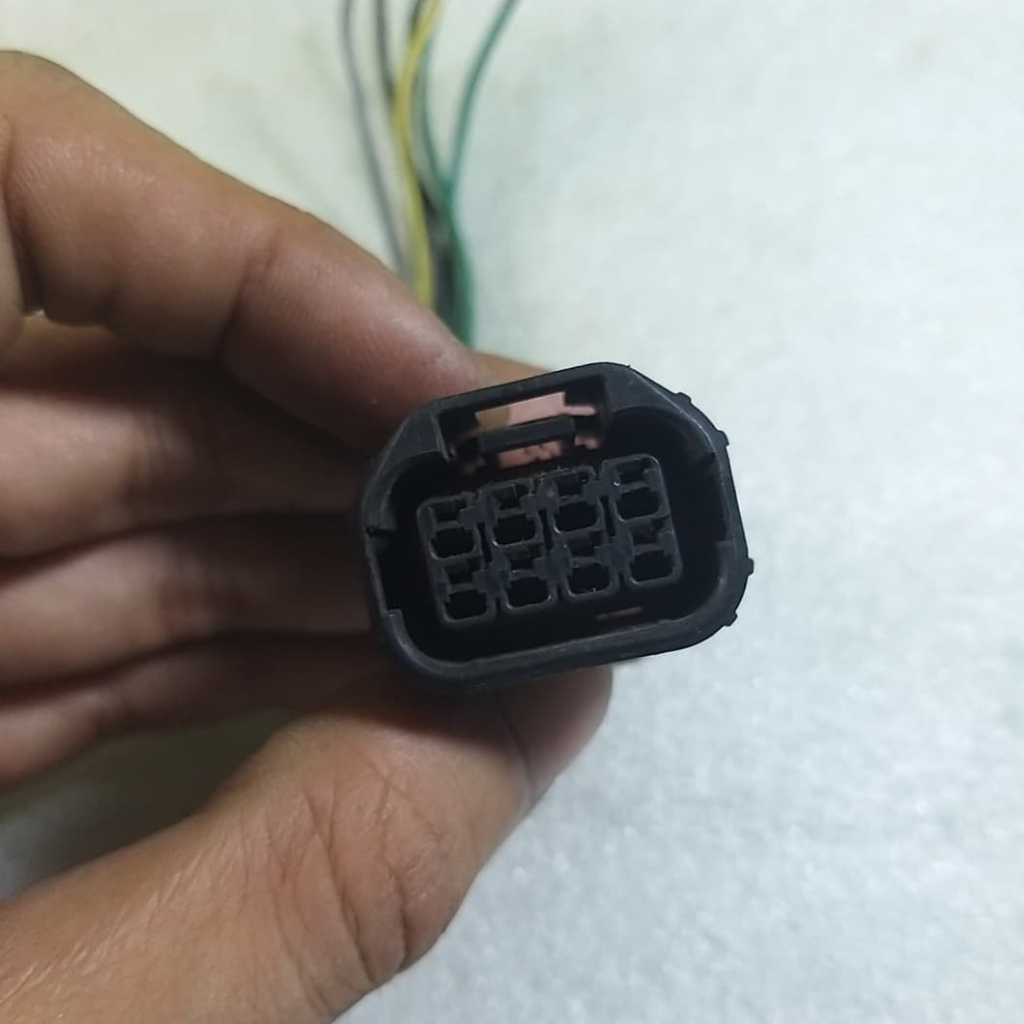 Soket Socket Lampu Depan Headlamp Brio Rs Mobilio pin 8